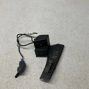 2013 MERCEDES C250 CENTER CONSOLE USB MOUNT PLATE A 207 821 04 11 OEM 12 13 14 - Picture 1 of 8