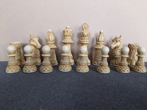 Ornate Staunton Chess set - Picture 1 of 6