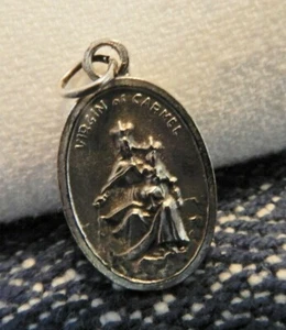 VIRGIN of CARMEL & Sacred Heart of JESUS PRAY FOR US Medal/Pendant ~ Vtg.  ITALY - Picture 1 of 7