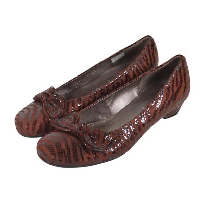 Zapatos de salón de cuero con estampado animal Gabor tacón bajo con lazo para mujer Reino Unido 4 Foto 1 de 4