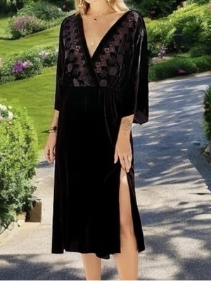 Johnny Was Coco 包裹式连衣裙黑色丝绸混纺丝绒花卉 Midi 尺寸 L Love 全新带标签 — 第 1/4 张图片