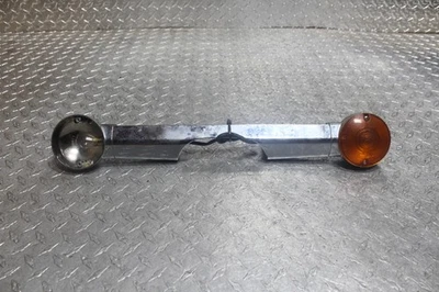 HARLEY-DAVIDSON ELECTRA GLIDE ROAD KING OEM BARRA DE SOPORTE DE SEÑAL DE GIRO TRASERA Foto 1 de 4