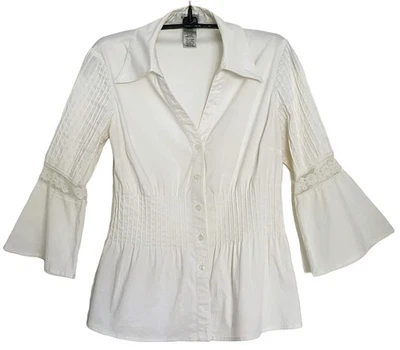 Nine West White Embroidered 3/4 Bell Sleeve Vintage 90s Peasant Blouse – Sz 6P - Image 1 of 4