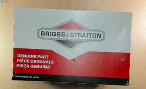 693480 Briggs & Stratton Carburetor - Picture 1 of 5