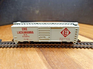 Bachmann N Scale 40' Erie Lackawanna EL 71504 Box Car - Picture 1 of 6