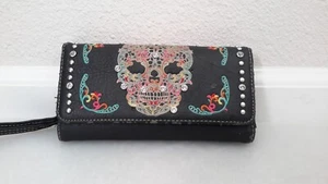 MONTANA WEST Zippered SUGAR SKULL Black Wallet With Wristlet Pre-owned - Picture 1 of 13