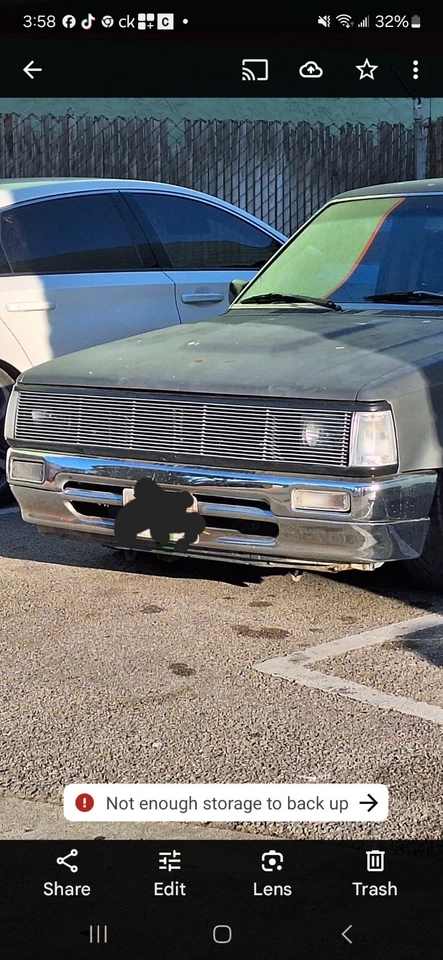 马自达 b2200 格栅 — 第 1/1 张图片