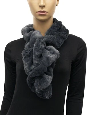 Bufanda para mujer con volantes de piel sintética de gamuza ojo de cerradura bufanda felpa suave Foto 1 de 4