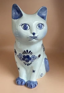 "Estatuilla de gato floral azul Delft Holland porcelana pintada a mano 9 1/2"" de alto #206" - Imagen 1 de 6