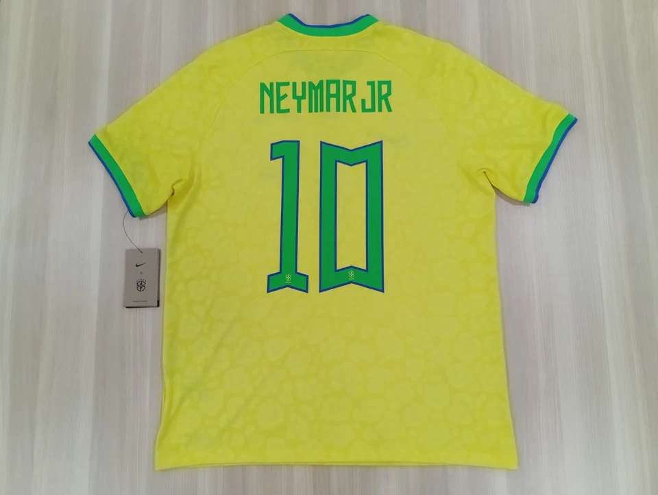 Nike Brazil 2022/23 Yellow Stadium Home Mens Soccer Jersey Sz Medium DN0680-741