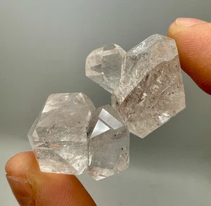 33.65 g Herkimer Diamond Cluster, 4 Gems with Rainbows, No Inclusions! - Picture 1 of 20
