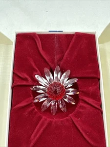 Swarovski Crystal SCS Clear w/ Red Flower Marguerite Daisy Figurine - Picture 1 of 4