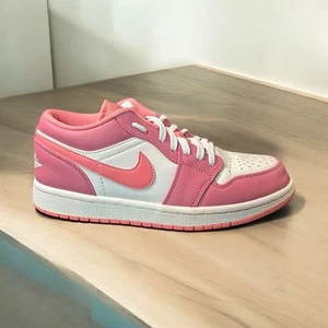 Air Jordan 1 Low Triple Pink Desert Berry Nike - Picture 1 of 8