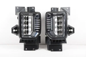 2020-2023 GMC Sierra 1500 2500 3500 Fog Lights w/Dark Chrome Bezel Left & Right - Picture 1 of 10