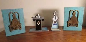 BAR MITZVAH BOOKENDS + Stained Glass BAR MITZVAH BOY & RABBI Personal Protector - Picture 1 of 12