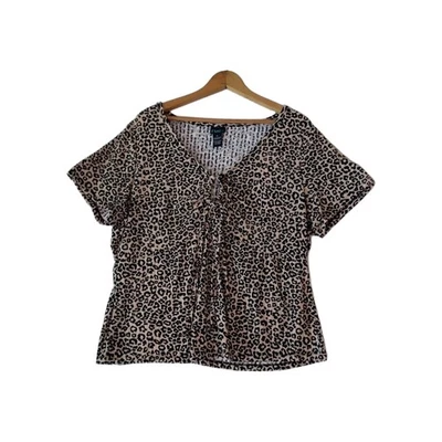 Rue + Mujer 3X Estampado Leopardo Cerradura Con Cordones Manga Corta Top Blusa Camisa Foto 1 de 4