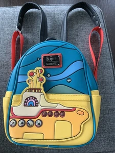 Loungefly The Beatles Rucksack "The Yellow Submarine" - Bild 1 von 5