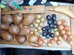 Wooden Fruit - Picture 1 of 9