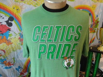 Camiseta verde Boston Celtics Pride XL Foto 1 de 3