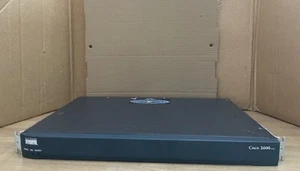 Cisco 2621XM Firewall Router with UK PSU Cisco 2621XM with Brackets - Afbeelding 1 van 8