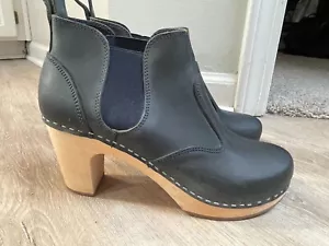 Toffel Swedish Hasbeens "Chelsea" Black Leather Ankle Boots/Booties 39/8.5 EUC! - Picture 1 of 7