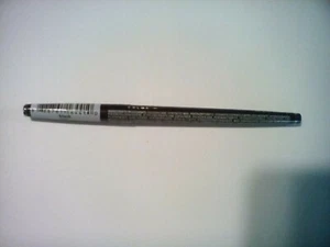 Avon fmg Glimmer Eyeliner Liquido NERO PIÙ NERO - Foto 1 di 2
