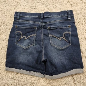 Wallflower Damen Jeansshorts Schnurrbart Stretch Bündchen bestickt Größe 11 29x5 - Bild 1 von 8