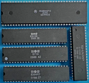 5x Chip, Paula 8364R7/Denise 8362R8/ Gary 5719 / Kick 1.3 / CPU, MC68000P10 Top - Picture 1 of 2