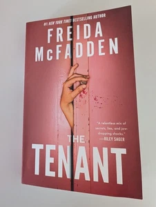  The Tenant by Freida McFadden **FREE SHIPPING** - Picture 1 of 5
