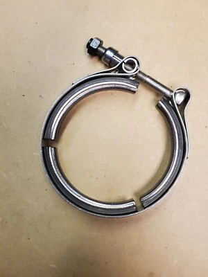 Abrazadera OEM CUMMINS EGR 3099092 Foto 1 de 2