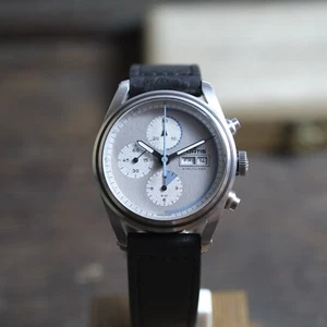 Fortis Stratoliner S-41 Cool Gray Chronograph - Picture 1 of 10