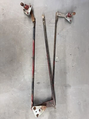 Buick Electra Wildcat 1965 1967 limpiaparabrisas transmisión capó acoplamiento OEM Foto 1 de 4