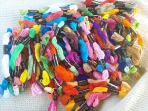 Lot Of 100+ J.P. Coats Embroidery Floss. Multi Color. - Picture 1 of 6