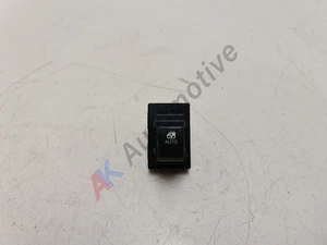 Kia Ceed ED MK1 2006-2012 ~ Rear Electric Window Switch - Left or Right - Picture 1 of 10