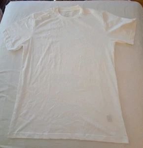 Nike Dri-Fit Herren Tshirt Medium weiß SS NEU - Bild 1 von 2