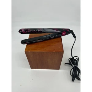 HOT TOOLS HT5104L Chantilly Lace Flat Iron, Black, 1 Inch Preowned - Picture 1 of 4