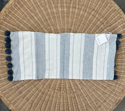 NUEVA Funda de Almohada Serena & Lily Luca (14”x30”) - Azul Índigo Lavado Foto 1 de 2