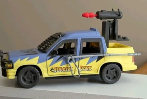 Mattel Jurassic Park World '93 Classic Track Explore Jungle Explorer - Complete - Picture 1 of 9