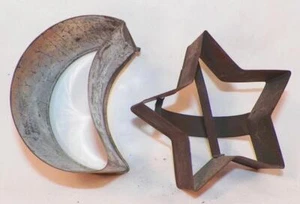 2 Tin Cookie Cutters Crescent Moon & Star Baking Vintage #6 - Picture 1 of 5