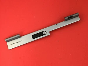 DELL Latitude D510 Power Button  & Hinge Cover CN-0R8758 - Picture 1 of 2