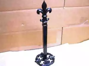 Black Iron Paper Towel Holder Finial Fleur de Lis Handmade in USA - Picture 1 of 6