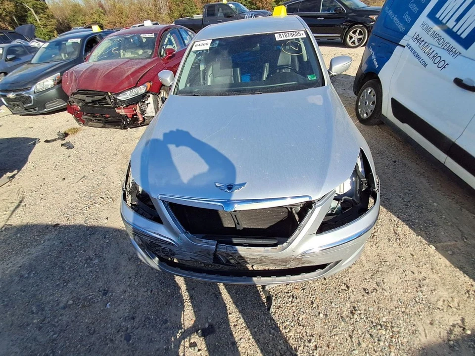 Hyundai Genesis 2013 panel de capó usado 4 puertas sed SLV PC AU camioneta local solamente Foto 1 de 4