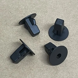 10x For Toyota Front Wheel Arch Lining Mudguard Splash Trim Clip Body Square Nut - Picture 1 of 7