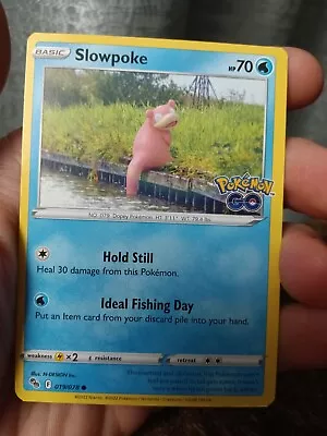 Slowpoke pokemon OC 019/078 Error Off-Center printer Pokémon GO Regular - Image 1 of 2