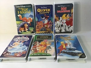 Walt Disney Classic Masterpiece VHS Lot of 6 Cinderella 101 Dalmatian Pooh Fox  - Imagen 1 de 5