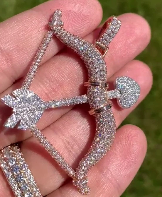 Ciondolo in argento sterling 925 personalizzato freccia cuore bicolore N fioc... - Immagine 1 di 3