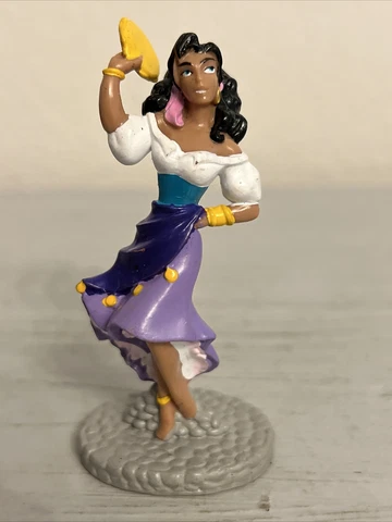 ESMERALDA W/ TAMBOURINE HUNCH BACK OF NOTRE DAME DISNEY 3”ACTION FIGURE TOY Cover
