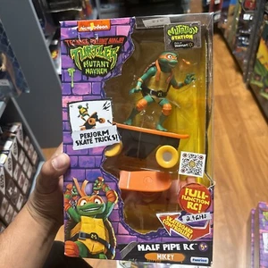 Teenage Mutant Ninja Turtles Mayhem MIKEY Half Pipe RC Skateboard, NEW in BOX - Picture 1 of 5