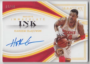 2022-23 Panini Immaculate Collection Hakeem Olajuwon Ink Gold Auto 02/10 Read - Picture 1 of 2