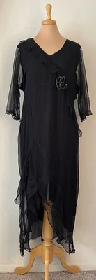 Vestido Nataya Talla 2X de Gasa en Capas en Negro Nuevo con Etiquetas Foto 1 de 4